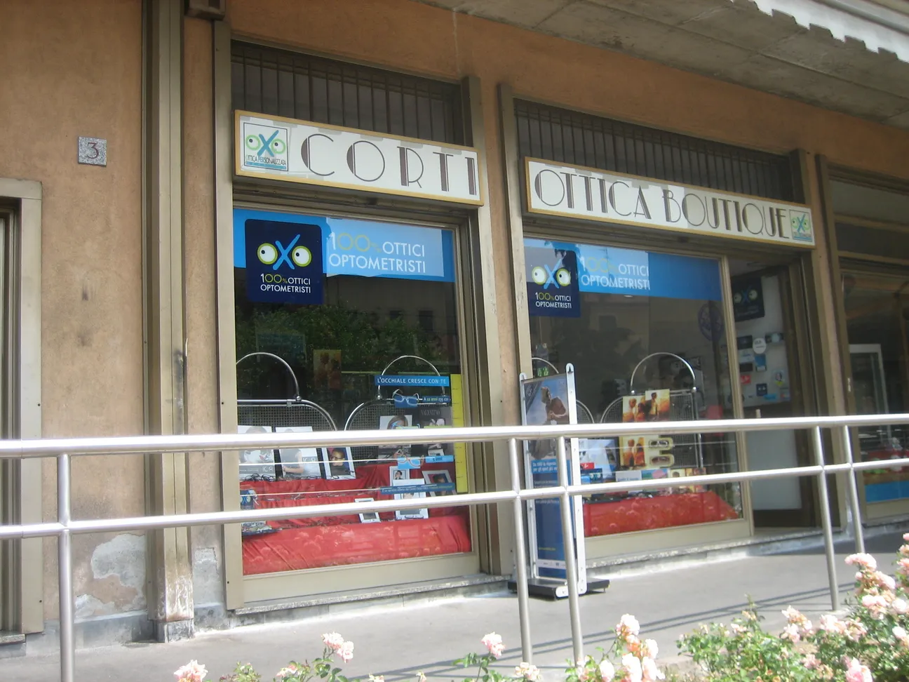 La vetrina di Corti Ottica Boutique in Piazza Italia